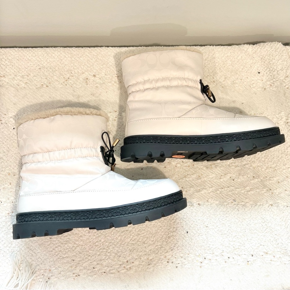 COACH Kailee Boots Off White Nylon/Lamb Fur/Black Leather Winter Booties 9.5 NEW - Picture 5 of 13